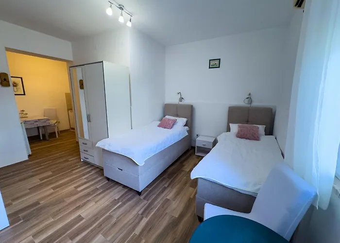Apartments Marin Tomas